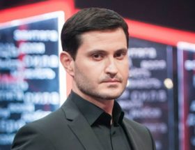 Ахтем Сейтаблаєв актор режисер телеведучий