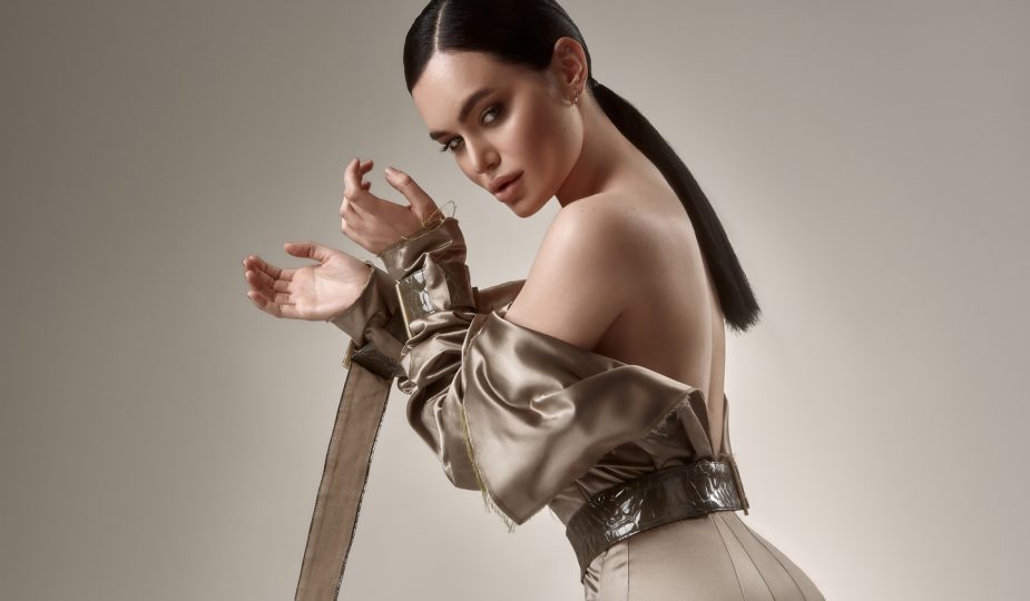 Прем'єра відеокліпу TATA: мінімалізм на парковці 1 TATA мінімалізм на парковці