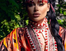 ТАТА трек Істома