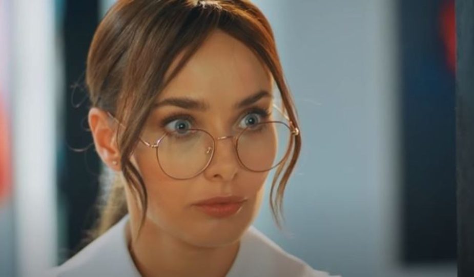 ксенія мішина Сусідка