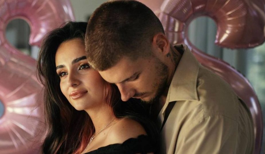 Подружжя Анна Трінчер та Олександр Волошин показали свій розпис у кліпі "Лише ти і я" 1 Анна Трінчер та Олександр Волошин Лише ти і я