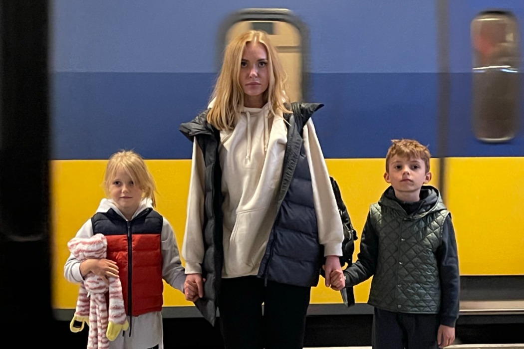 Слава Камінська випустила кліп на українськомовний трек “Додому