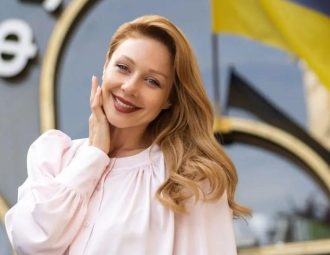 Тіна Кароль випустила ЕР "LELEKA", який створила спеціально для тижня моди в Токіо 1 Тіна Кароль випустила ЕР LELEKA