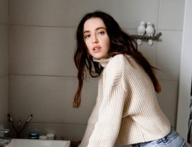 DOROFEEVA представила емоційний кліп “У твоєї душі”