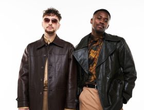 TVORCHI випустили іронічний трек “Вимкни телефон”