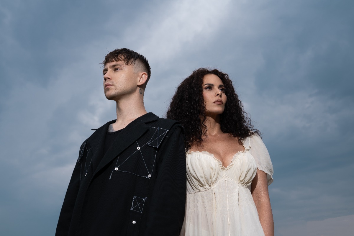 Артем Пивоваров та NK Там у тополі