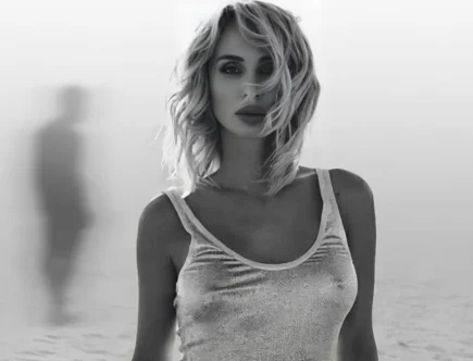 LOBODA випустила трек українською мовою “Два незнайомці”