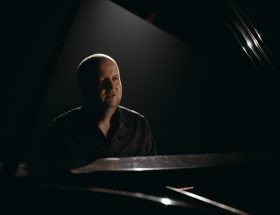 Гурт ТІК презентував кліп на щемливий трек Журавлі