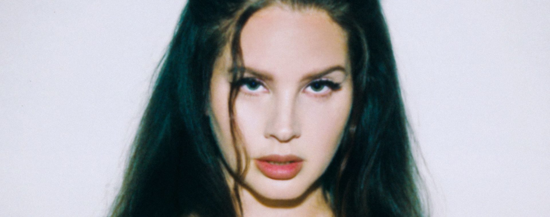 Лана Дель Рей – “Did You Know That's The Tunnel Under Ocean Blvd