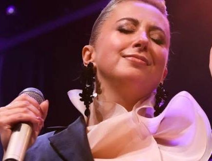 Творчий експеримент: Тоня Матвієнко представила сингл "Кульбаби" 6 Тоня Матвієнко Кульбаби