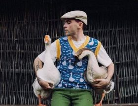 WELLBOY переклав свій хіт Гусі польською мовою