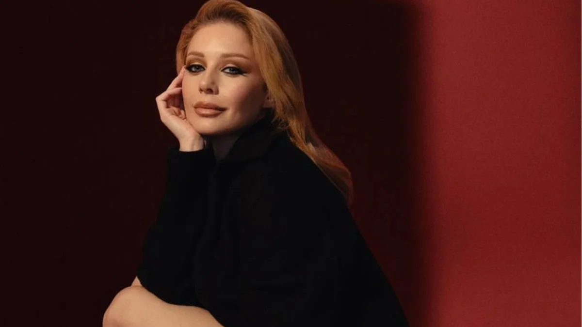 Тіна Кароль заспівала з легендарними Alphaville