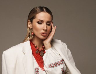 LOBODA зачитала реп у новому треку “По українськи”