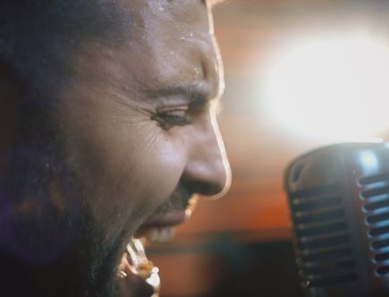 ZLOTNYTSKYI презентував дебютну пісню про тернистий шлях кохання 11 ZLOTNYTSKYI