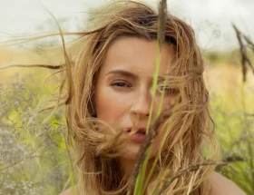 TAYANNA Вітер у волоссі