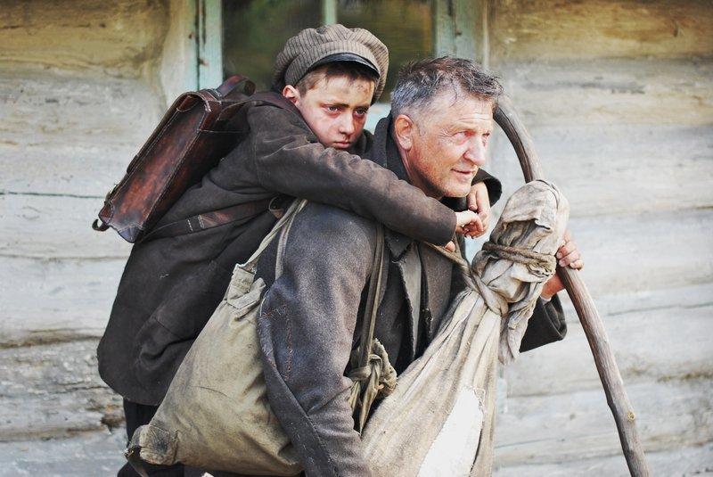 Поводир — кадр з українського історичного фільму