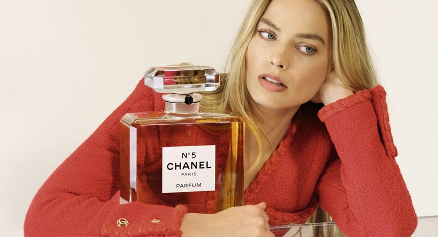 Марго Роббі – нове обличчя Chanel No.5 1 Марго Роббі – нове обличчя Chanel No.5: бренд представив рекламну кампанію