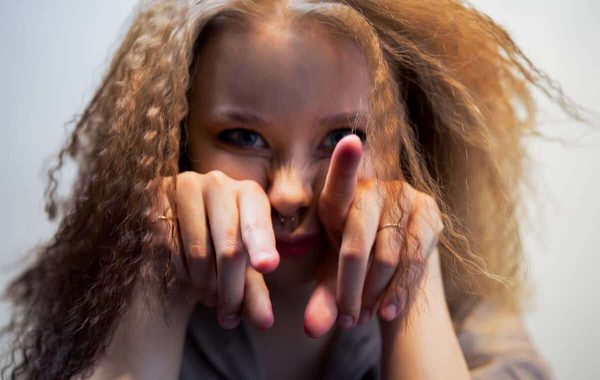 Povin’ презентує новий сингл «Вона» – пісню-одкровення про кохання, яке неможливо втримати 1 повінь