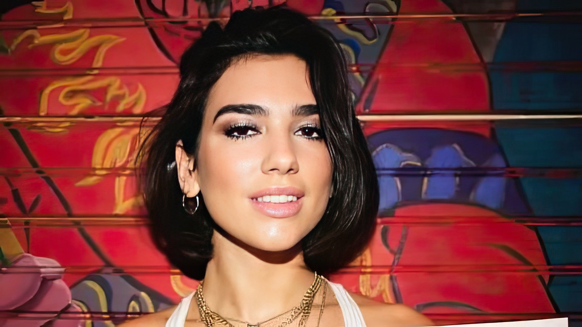 Дуа Ліпа — британська поп-співачка албанського походження