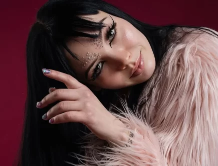 кажанна біографія