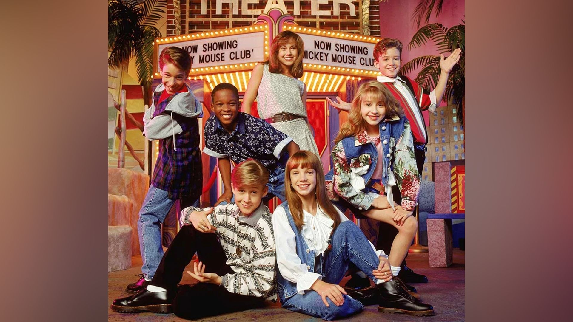 Крістіна Агілера клуб Міккі Мауса