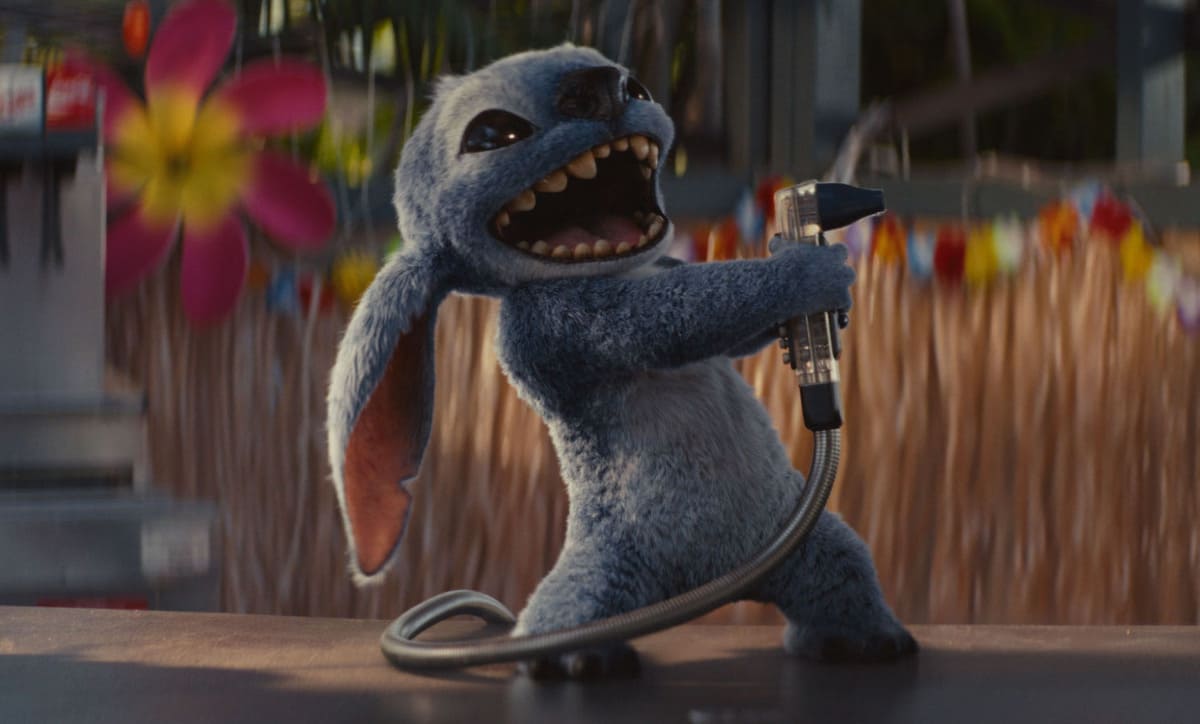 ліло і стіл 2025