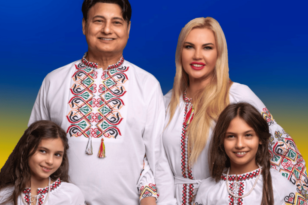 Камалія з чоловіком і дітьми Камалія з чоловіком і дітьми