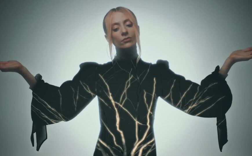 Vivienne Mort
