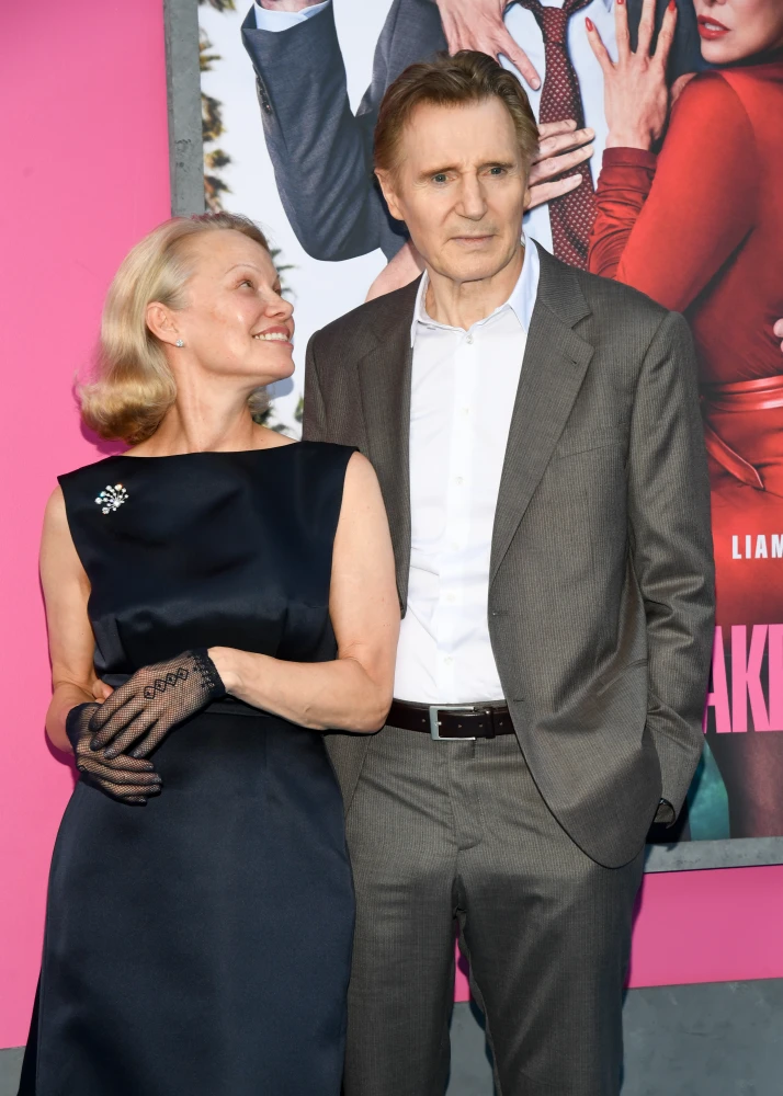 58-річна Памела Андерсон і 73-річний Ліам Нісон зустрічаються: фото 10 58 richna pamela anderson i 73 richnij liam nison zustrichajutsja foto 554126f