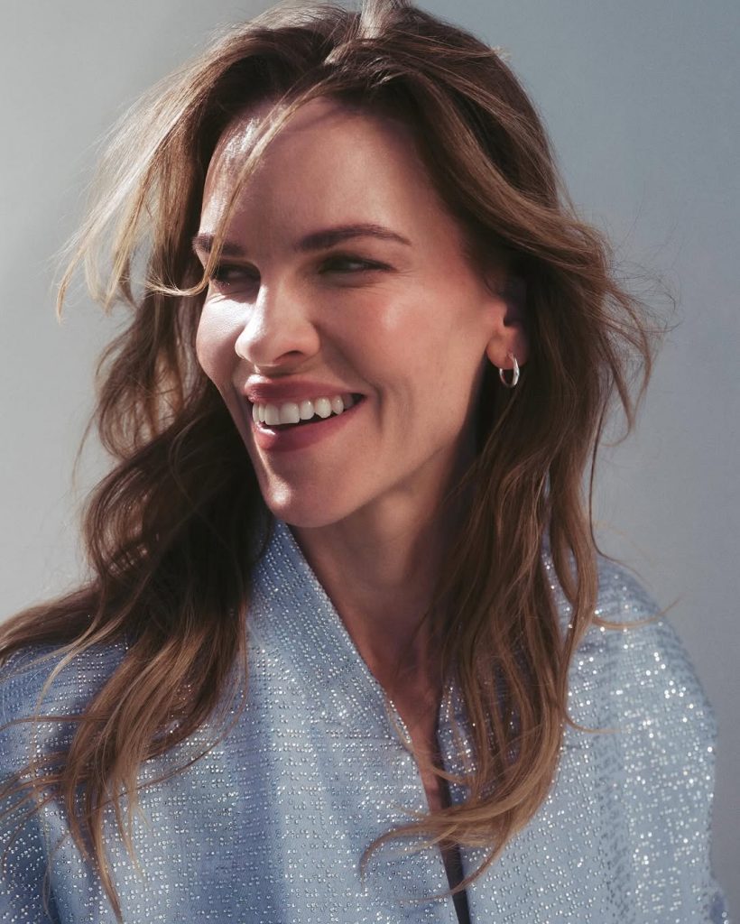 hilary swank 3 820x1024 hilary swank 3 820x1024
