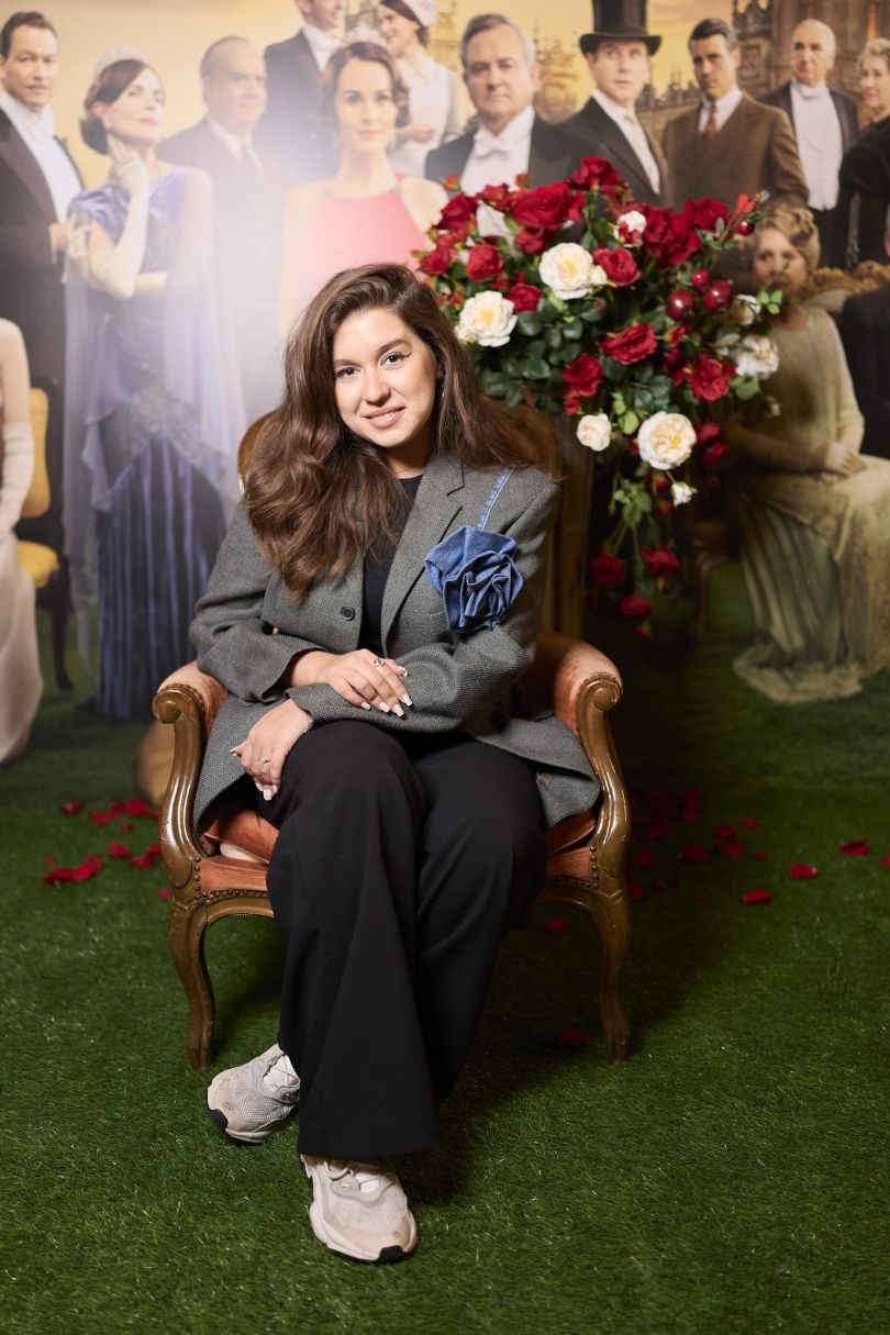 abatstvo daunton velichnij final elegantna premyera epohalnoyi drami v kiyevi 5b73e8e