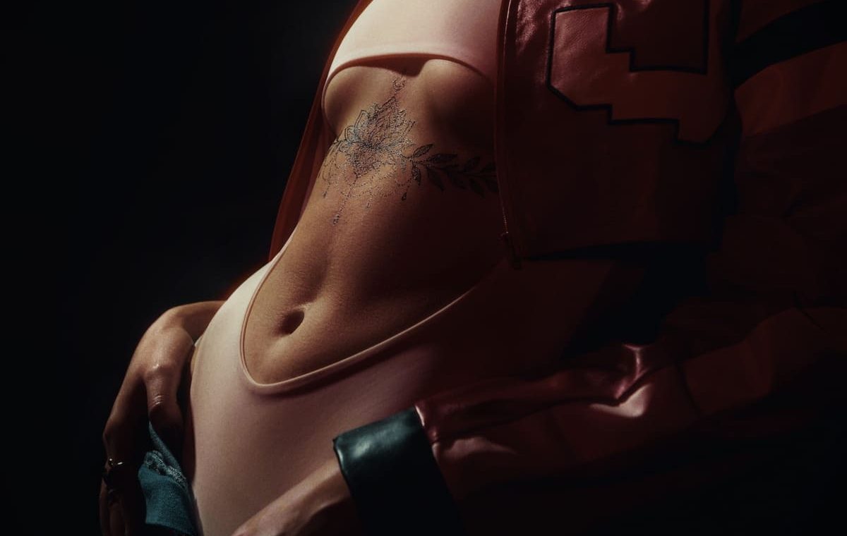 Виклик всім чоловікам. Українська співачка Sofira презентує новий трек Dangerous Diva   1 Dangerous Diva Sofira 2025