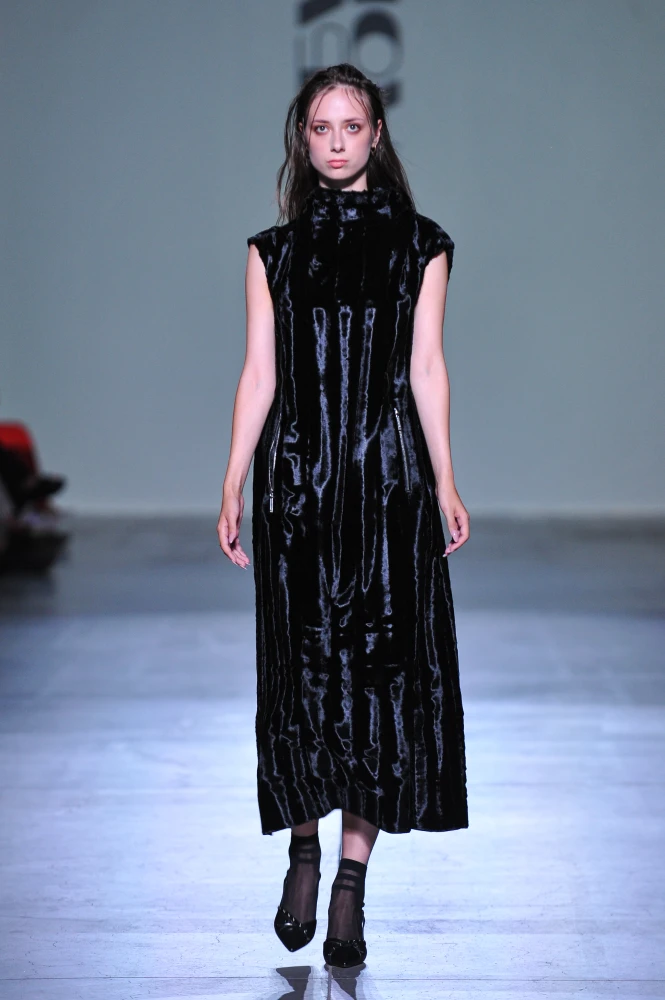 Третій день Ukrainian Fashion Week: культура, традиції та сміливі формати 34 golovni kolekciyi ta prezentaciyi tretogo dnja ukrainian fashion week ss26 04d1178