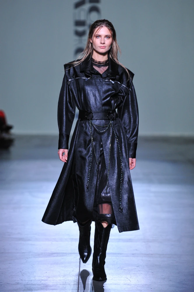 Третій день Ukrainian Fashion Week: культура, традиції та сміливі формати 40 golovni kolekciyi ta prezentaciyi tretogo dnja ukrainian fashion week ss26 276312c