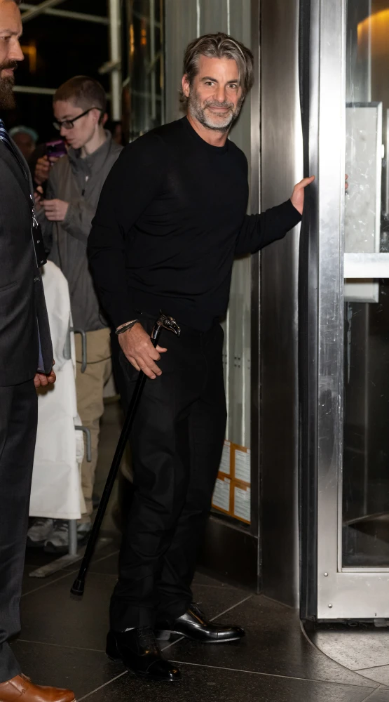 Дженніфер Еністон підтвердила роман із новим бойфрендом Джимом Кертісом 5 Джим Кертіс фото