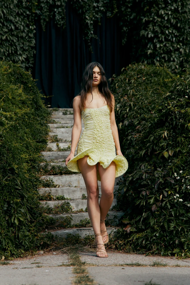 Четвертий день Ukrainian Fashion Week SS’26: мистецтво, ремесло й нові сенси моди 55 najcikavishi kolekciyi ta prezentaciyi chetvertogo dnja ukrainian fashion week ss26 0a978b1