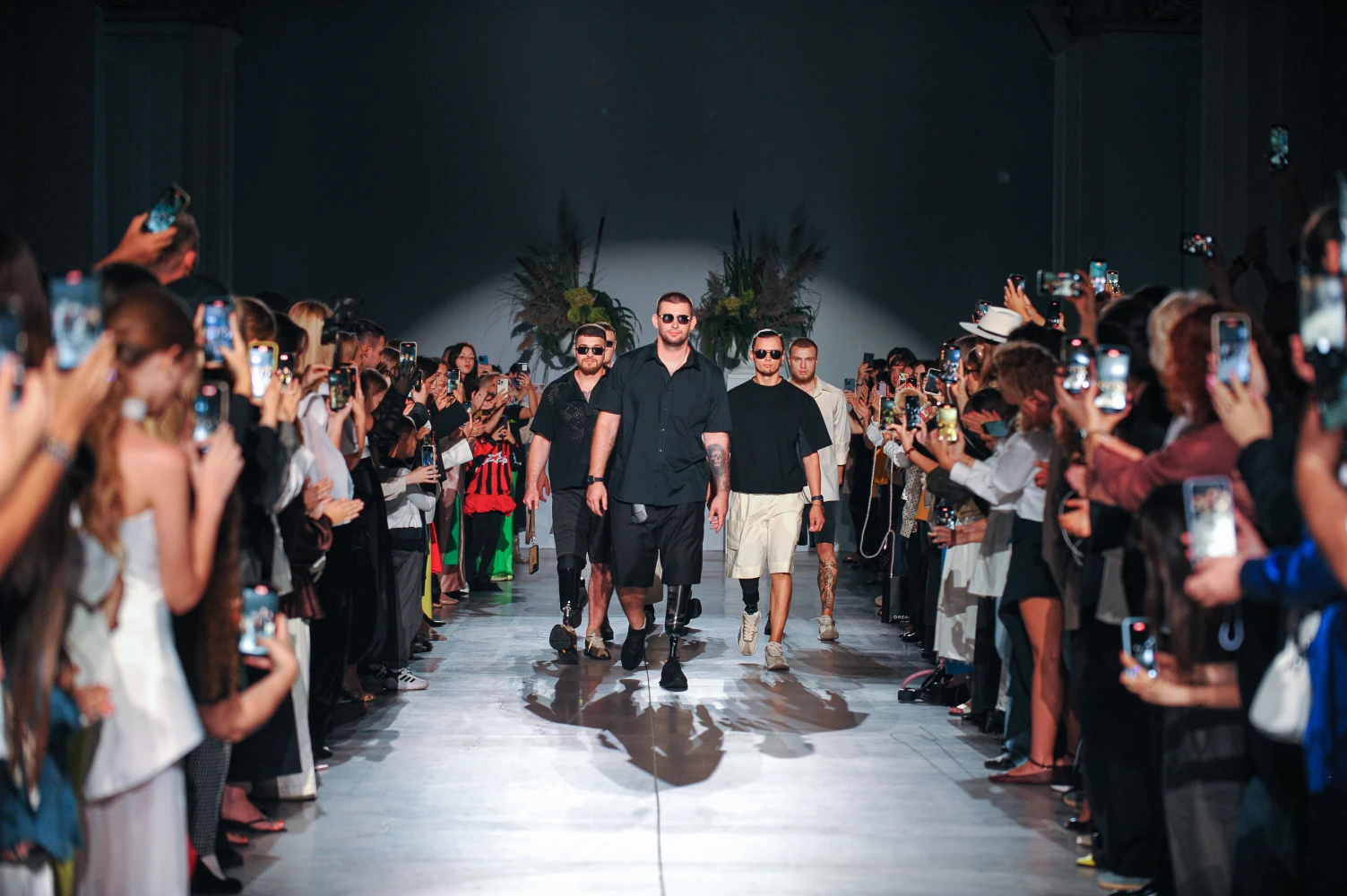 Четвертий день Ukrainian Fashion Week SS’26: мистецтво, ремесло й нові сенси моди 48 najcikavishi kolekciyi ta prezentaciyi chetvertogo dnja ukrainian fashion week ss26 362b2d1