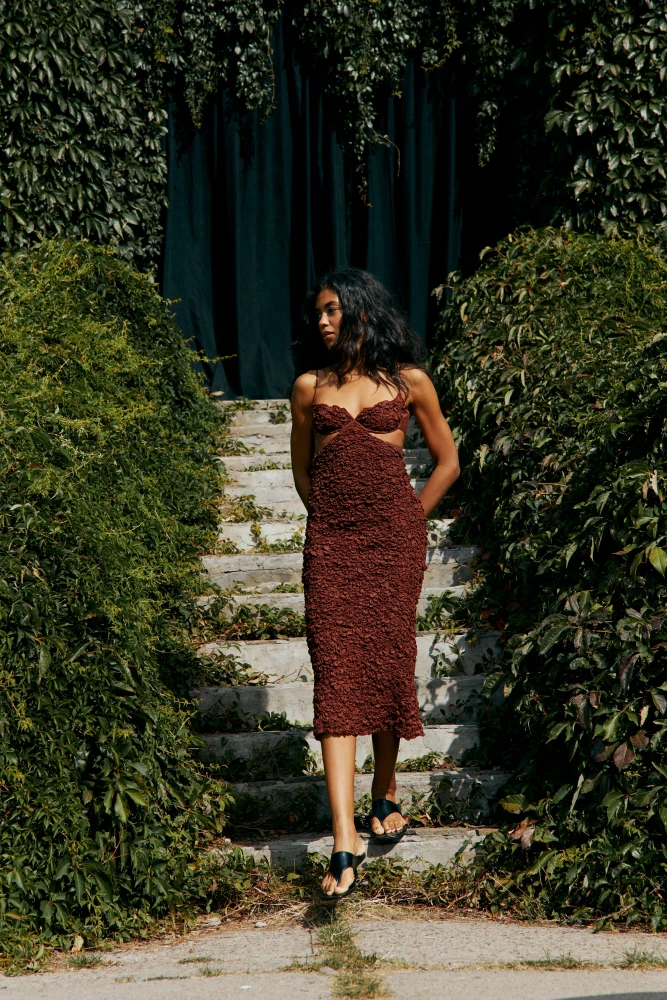 Четвертий день Ukrainian Fashion Week SS’26: мистецтво, ремесло й нові сенси моди 51 najcikavishi kolekciyi ta prezentaciyi chetvertogo dnja ukrainian fashion week ss26 493d782