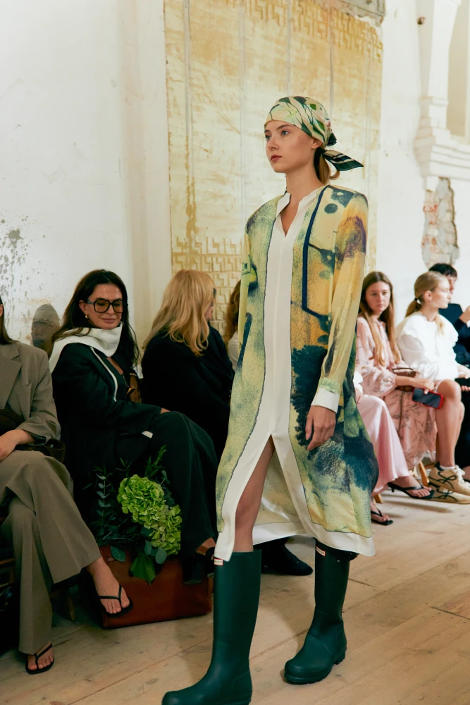 Четвертий день Ukrainian Fashion Week SS’26: мистецтво, ремесло й нові сенси моди 20 najcikavishi kolekciyi ta prezentaciyi chetvertogo dnja ukrainian fashion week ss26 aa767e0