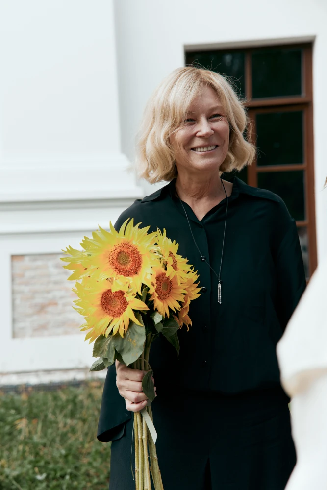 Четвертий день Ukrainian Fashion Week SS’26: мистецтво, ремесло й нові сенси моди 28 najcikavishi kolekciyi ta prezentaciyi chetvertogo dnja ukrainian fashion week ss26 c062281