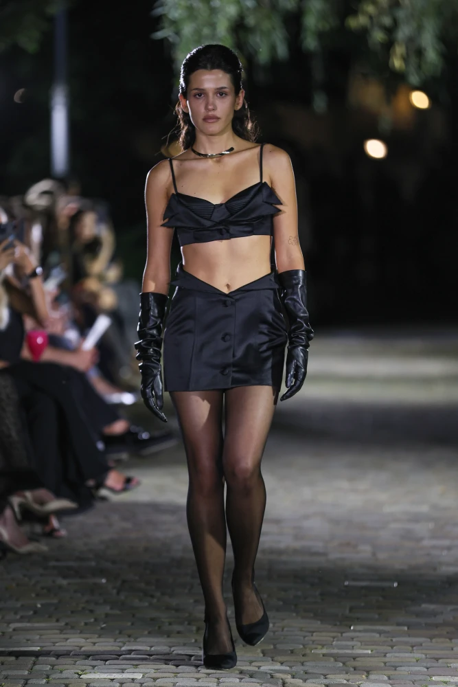 Другий день Ukrainian Fashion Week SS’26: сучасна мода та традиції 85 najcikavishi kolekciyi ta prezentaciyi drugogo dnja ukrainian fashion week ss26 2992e8d