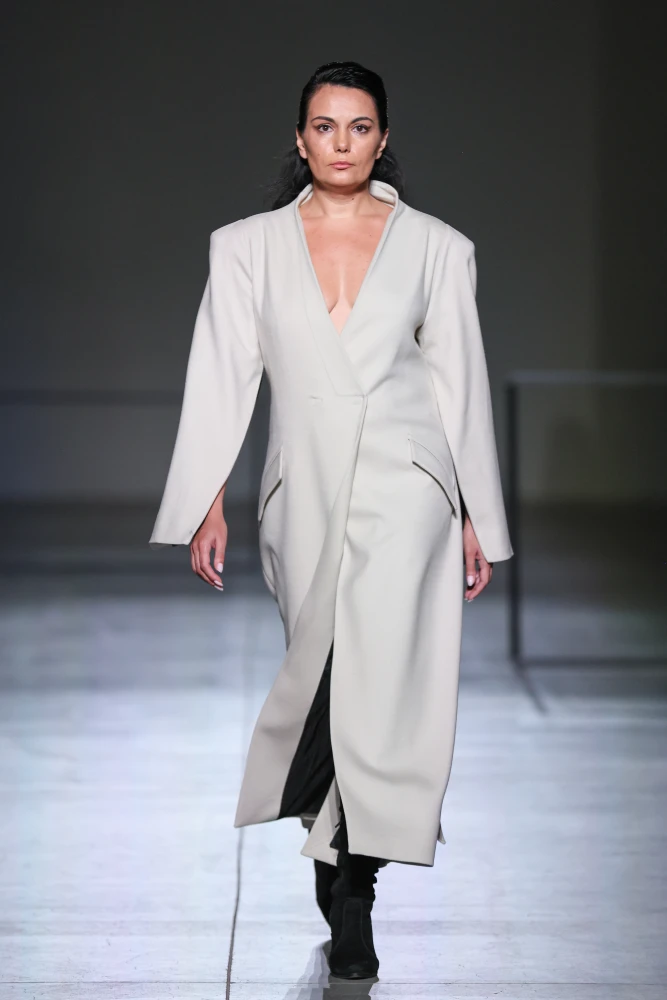 Другий день Ukrainian Fashion Week SS’26: сучасна мода та традиції 63 najcikavishi kolekciyi ta prezentaciyi drugogo dnja ukrainian fashion week ss26 e3634e6