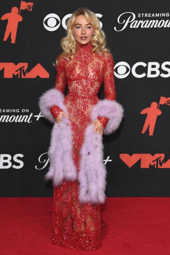 Сабріна Карпентер 