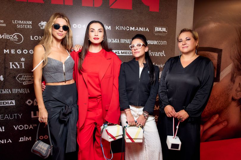 Зірки та творча команда представили фільм «Малевич» у Києві 6 vakarchuk janovich ta silchenko jak projshov dopremyernij pokaz filmu malevich 6dd8be1