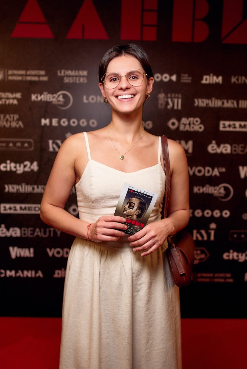 Зірки та творча команда представили фільм «Малевич» у Києві 8 vakarchuk janovich ta silchenko jak projshov dopremyernij pokaz filmu malevich 892ea2f