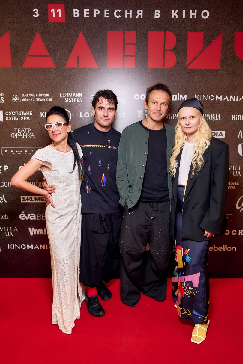 Зірки та творча команда представили фільм «Малевич» у Києві 3 vakarchuk janovich ta silchenko jak projshov dopremyernij pokaz filmu malevich e50aac3