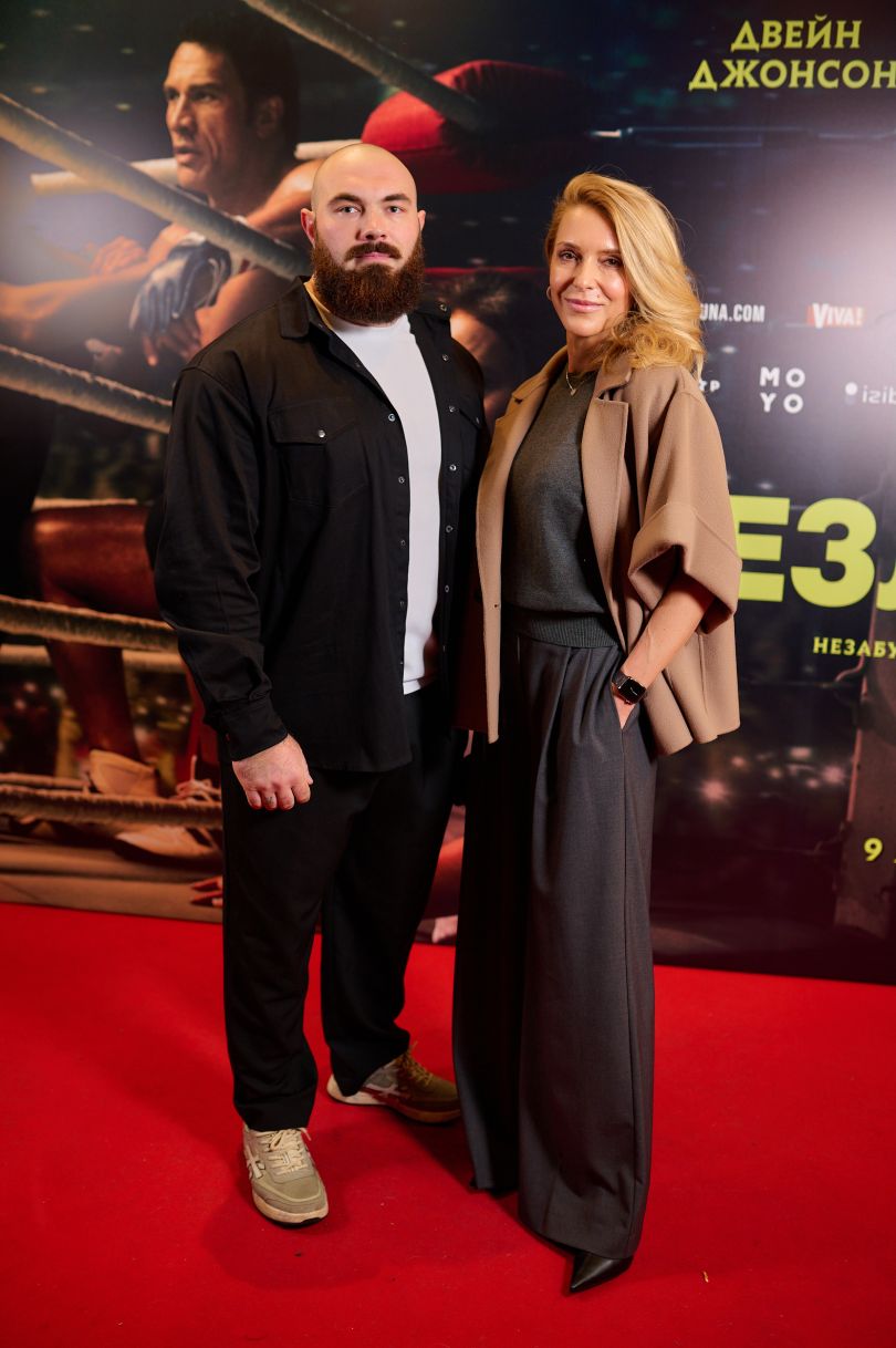 prezentacija gollivudskoyi sportivnoyi drami nezlamnij u jakij znjavsja oleksandr usik e5986c2