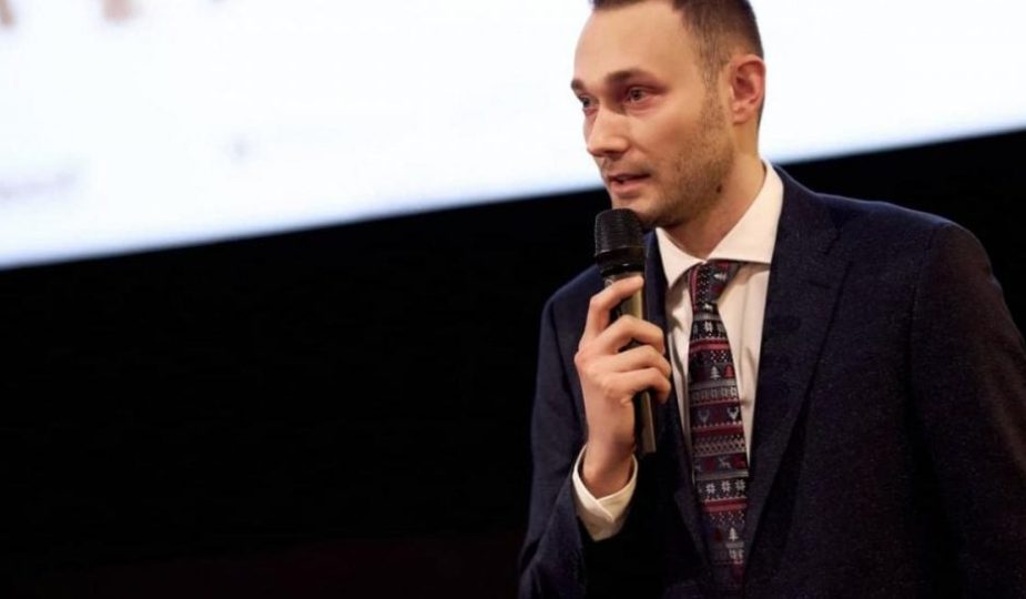«10 блогерят». Як можна знімати такий низькопробний продукт? - Режисер Володимир Мула 1 Володимир Мула