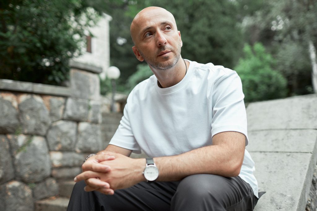 Діма Голик співак в тебе є ти