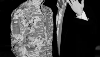 ljubov ne pitaye dozvolu meacutelovin ogolosiv pro zaruchini zi svoyim bojfrendom 7acbb14.webp